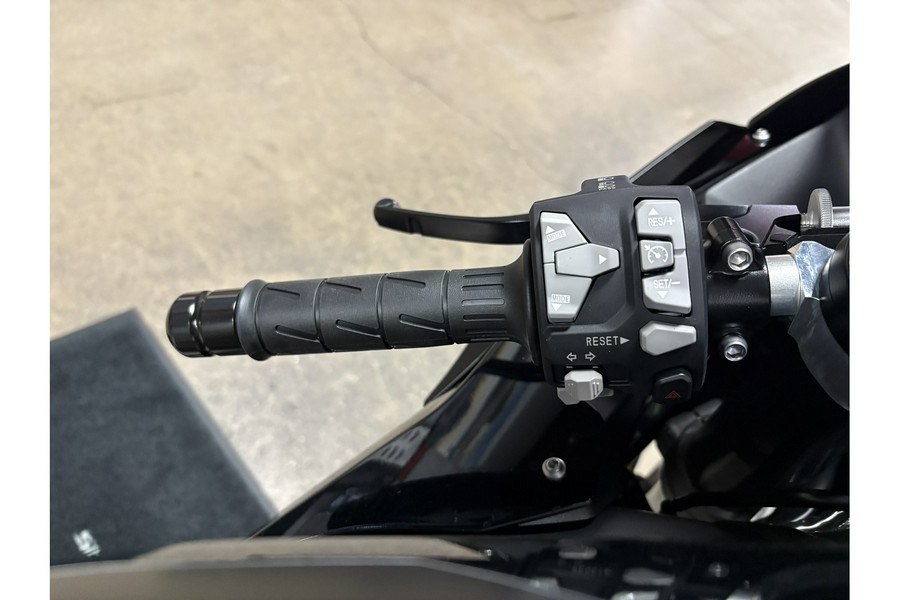 2025 Kawasaki Ninja ZX-10R ABS