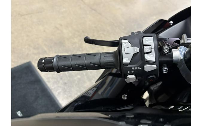 2025 Kawasaki Ninja ZX-10R ABS