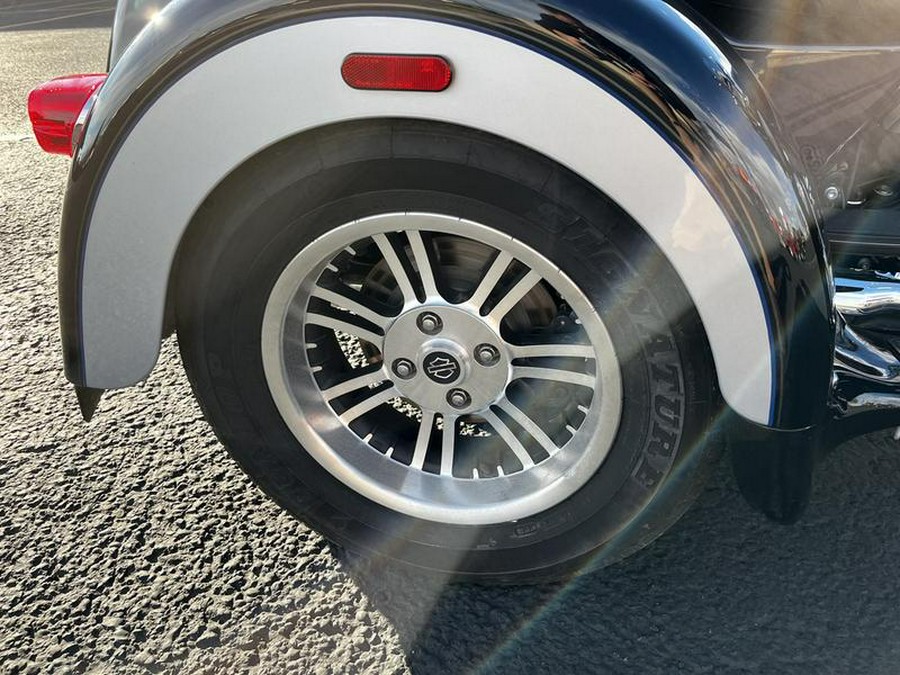 2019 Harley-Davidson® FLHTCUTG - Tri Glide® Ultra