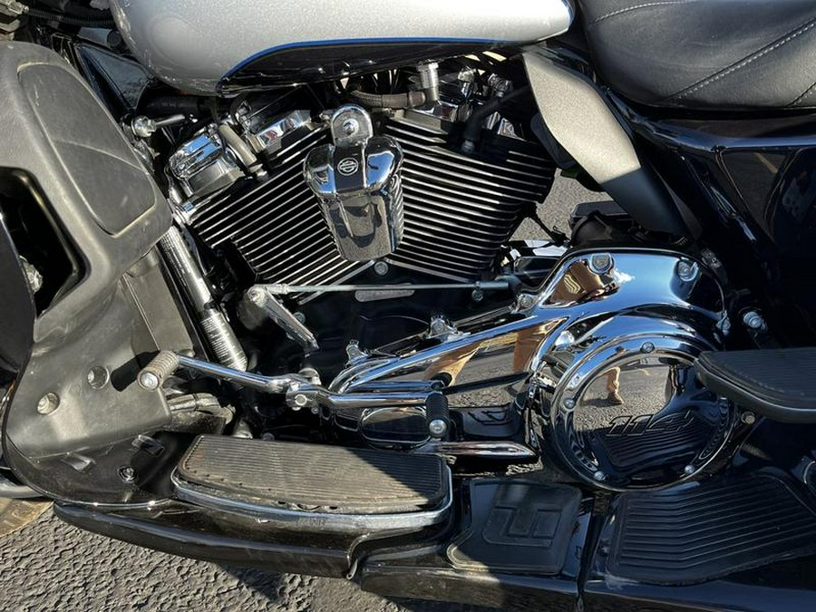 2019 Harley-Davidson® FLHTCUTG - Tri Glide® Ultra