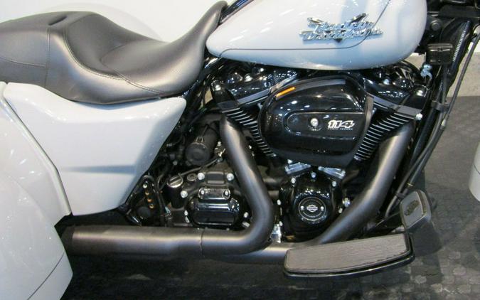 2024 Harley-Davidson® FLRT - Freewheeler®