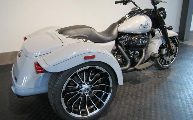 2024 Harley-Davidson® FLRT - Freewheeler®