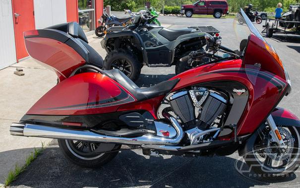 2013 Victory Motorcycles Vision Tour Sunset Red & Black W/ Black Carbon Gr