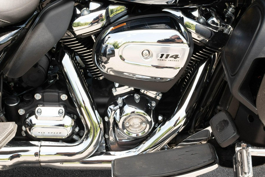 2023 Harley-Davidson Tri Glide Ultra FLHTCUTG