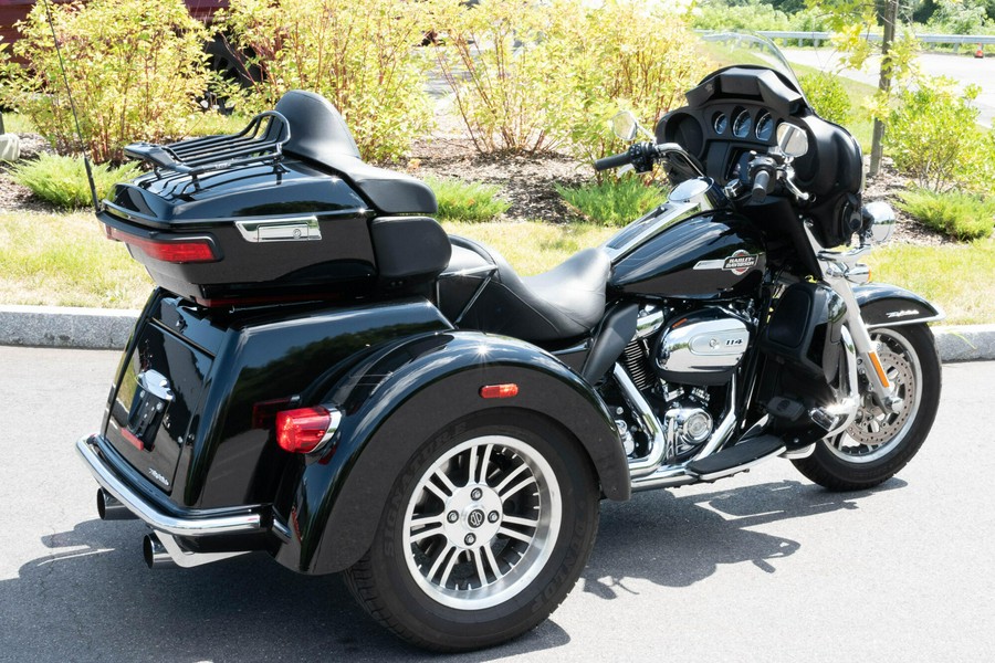 2023 Harley-Davidson Tri Glide Ultra FLHTCUTG