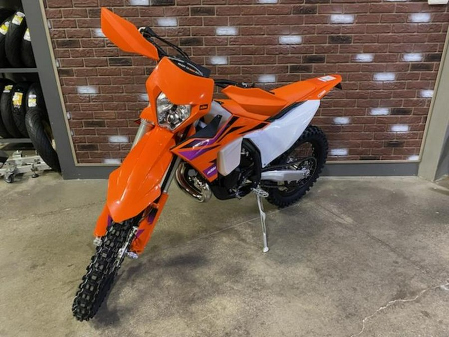 2024 KTM 150 XC-W