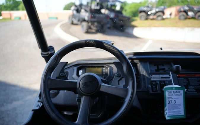 2025 Honda Pioneer 1000-6 Crew Deluxe