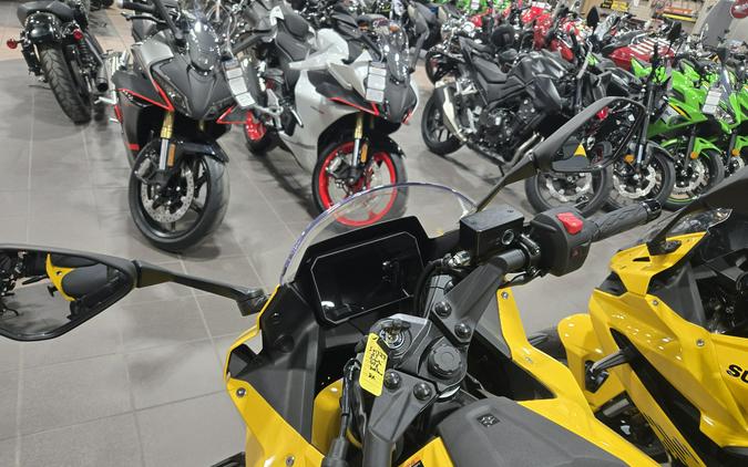 2025 SUZUKI GSX8R