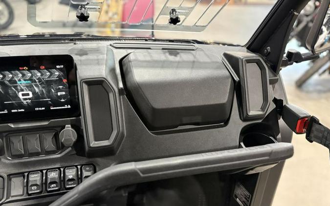 2025 CFMOTO UFORCE U10 Pro