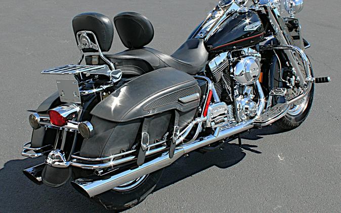 2001 Harley-Davidson FLHRCI Road King® Classic