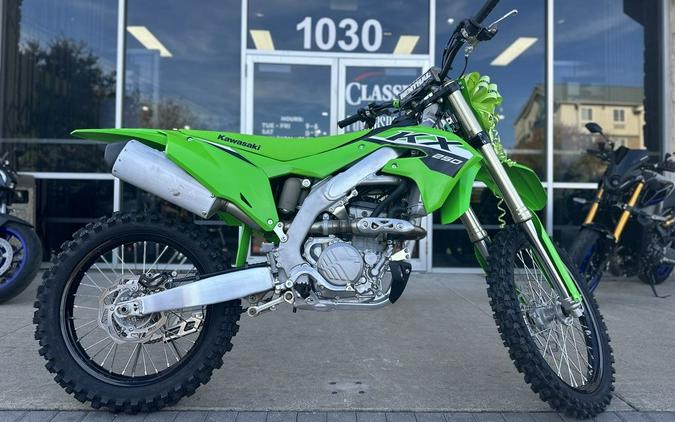 FIRST LOOK! 2024 KAWASAKI KX250, KX112, KX85 & KX65 MODELS