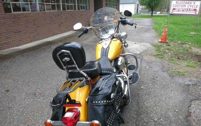 2011 Harley-Davidson® FLSTC Heritage Softail® Classic