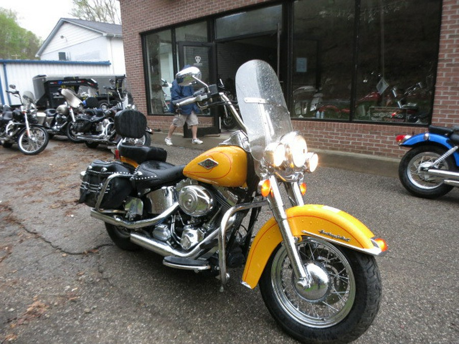 2011 Harley-Davidson® FLSTC Heritage Softail® Classic