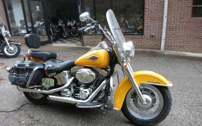 2011 Harley-Davidson® FLSTC Heritage Softail® Classic