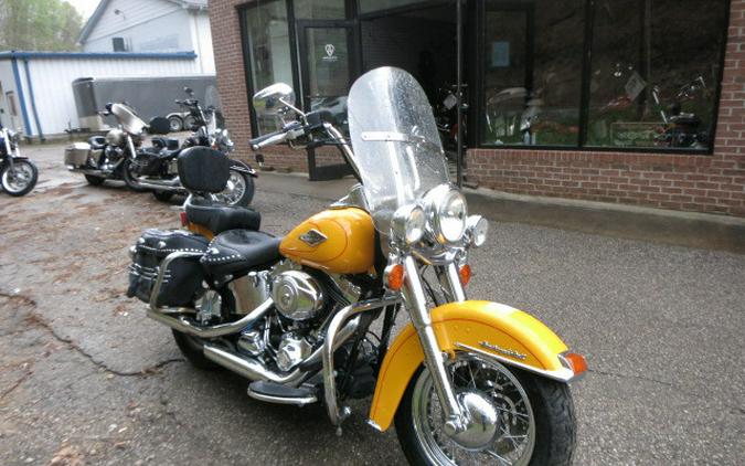 2011 Harley-Davidson® FLSTC Heritage Softail® Classic