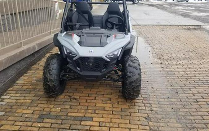 2024 Polaris RZR 200 EFI