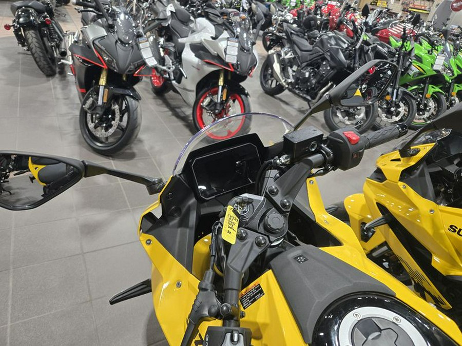 New 2025 SUZUKI GSX8R