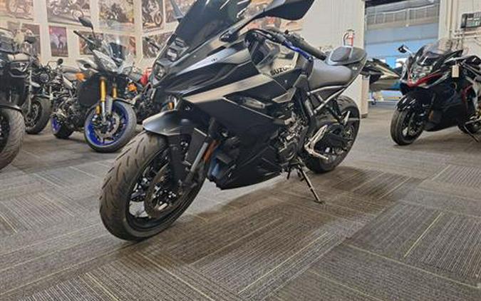 2025 Suzuki GSX-8R