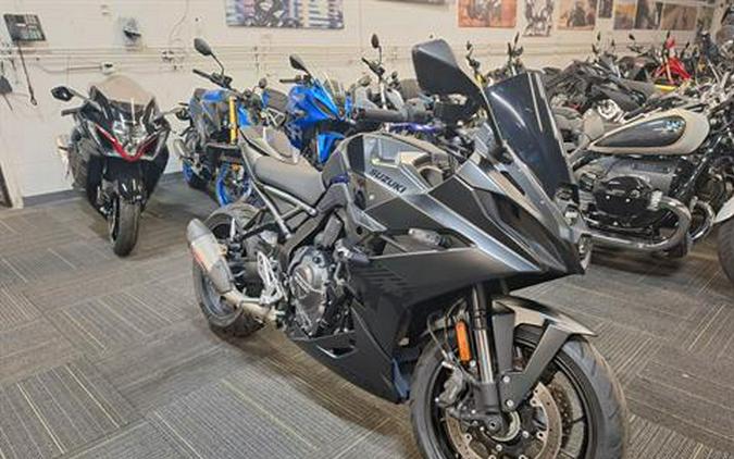 2025 Suzuki GSX-8R