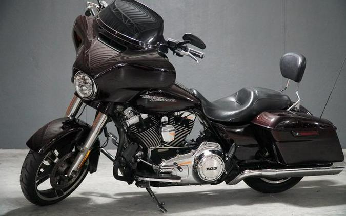 2014 Harley-Davidson® FLHXS - Street Glide® Special