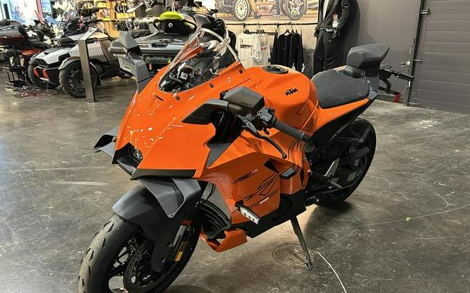 2026 KTM 990 RC R