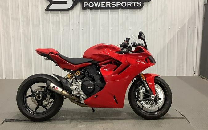 2022 Ducati Supersport