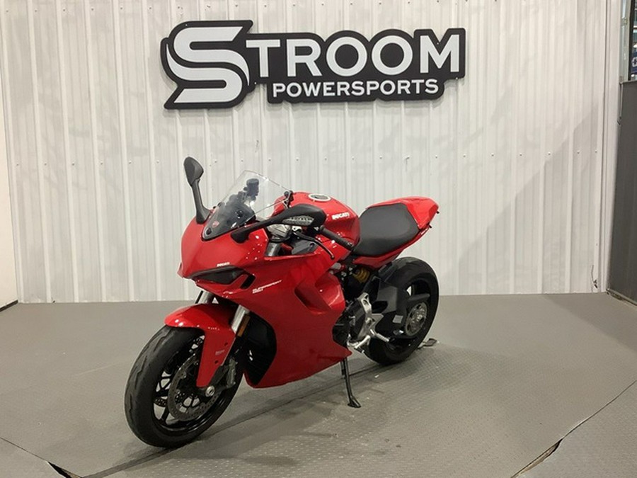 2022 Ducati Supersport