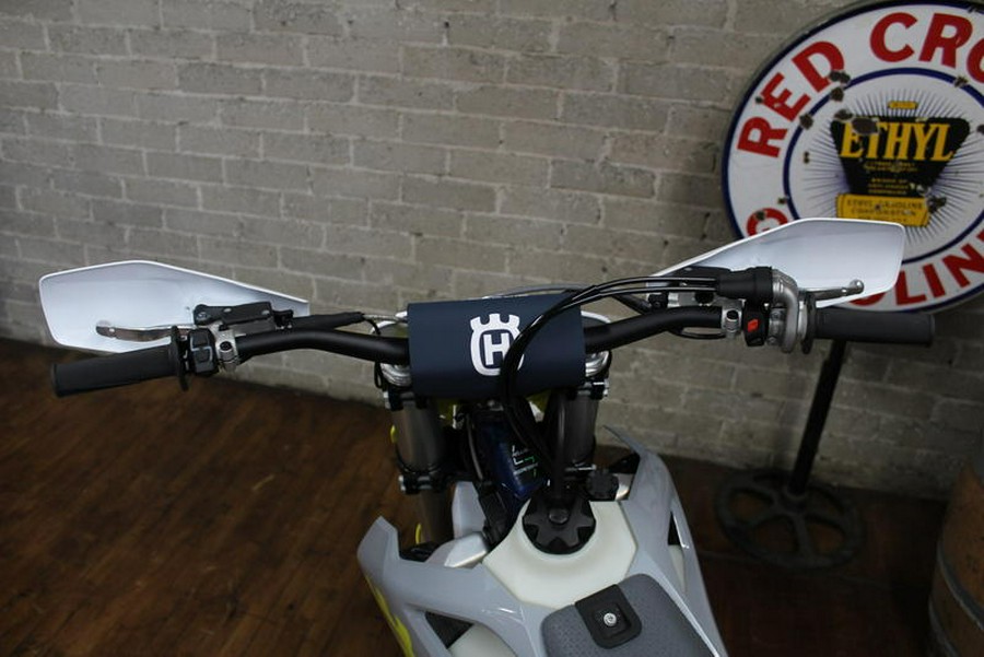 2024 Husqvarna® TX 300