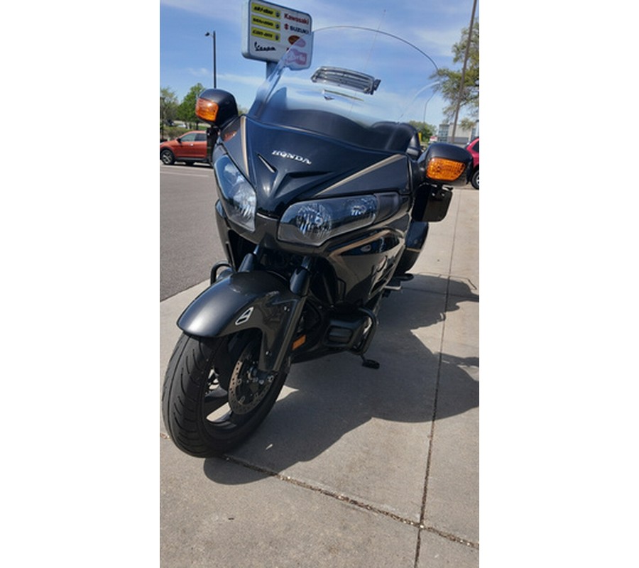 2016 Honda Gold Wing Audio / Comfort
