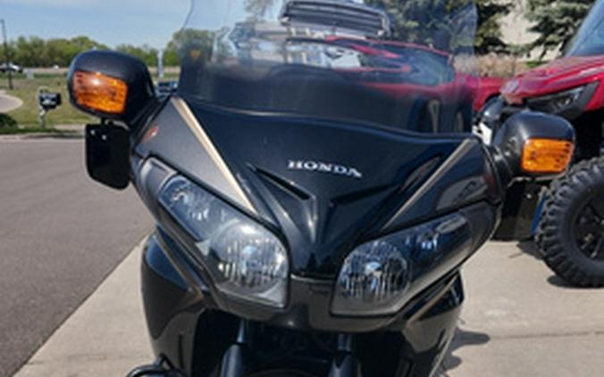 2016 Honda Gold Wing Audio / Comfort