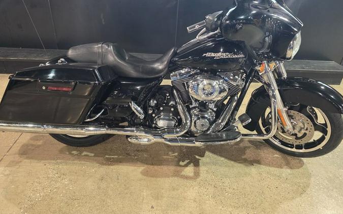 2011 Harley-Davidson FLHX103 - Street Glide Powerpak