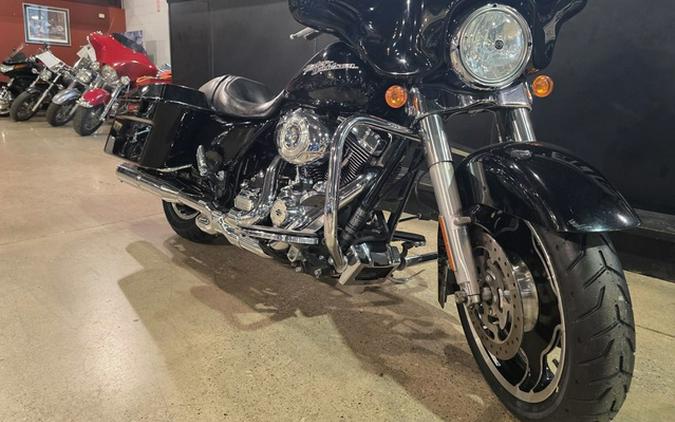 2011 Harley-Davidson FLHX103 - Street Glide Powerpak