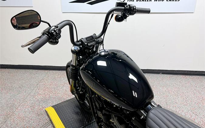 2024 Harley-Davidson Street Bob 114 FXBBS Vivid Black