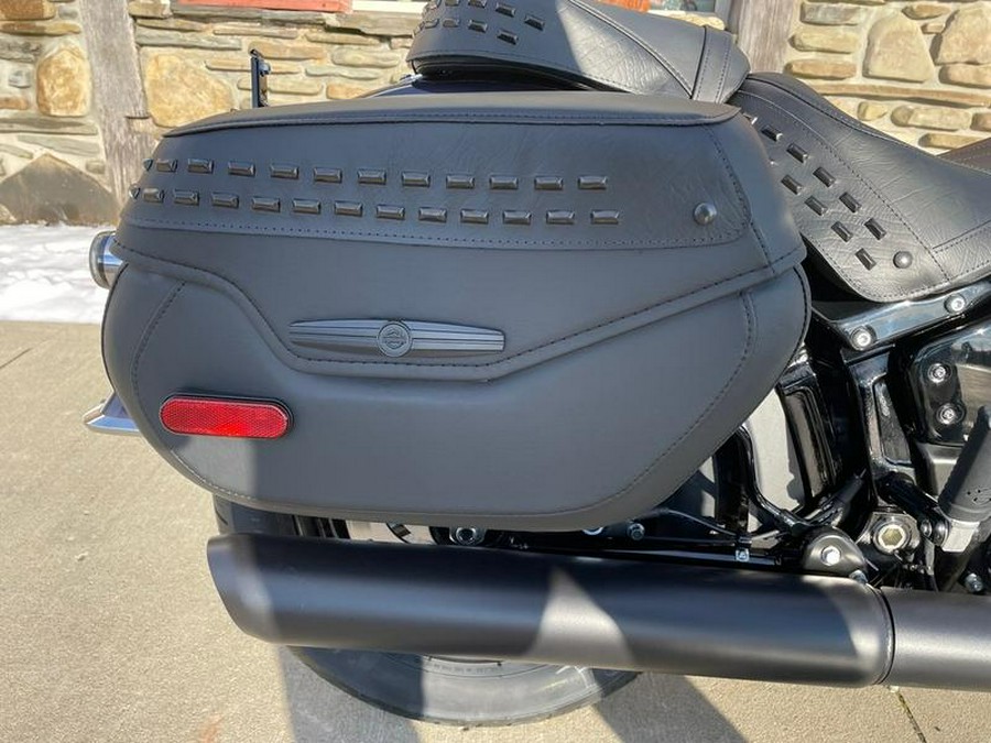 2026 Harley-Davidson® FLHC - Heritage Classic