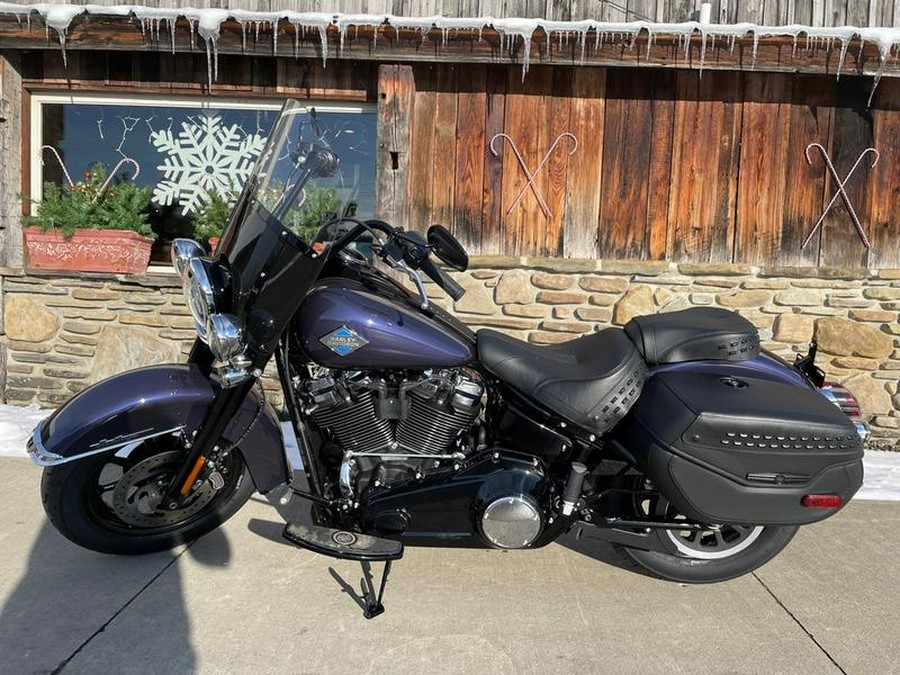 2026 Harley-Davidson® FLHC - Heritage Classic