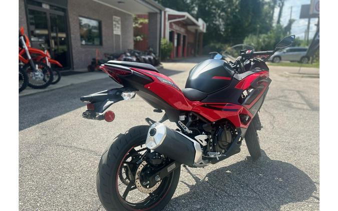 2025 NINJA 500 - Kawasaki