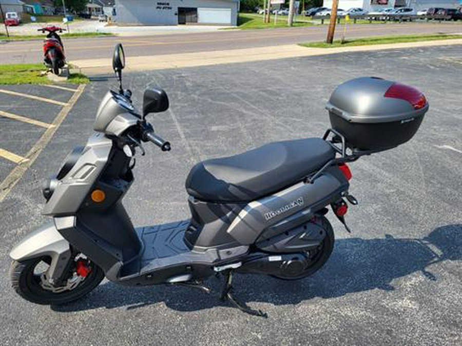 2023 Genuine Scooters Hooligan 170i