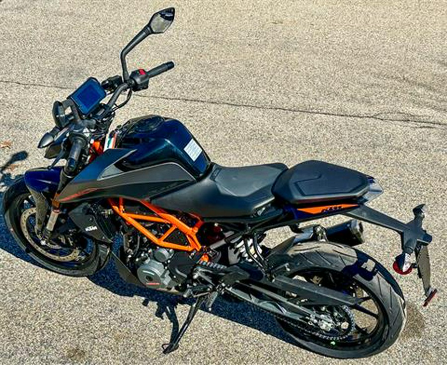 2023 KTM 390 Duke