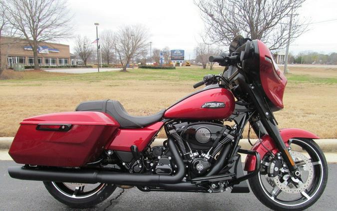 2025 Harley-Davidson FLHX - Street Glide