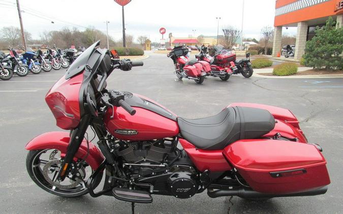 2025 Harley-Davidson FLHX - Street Glide