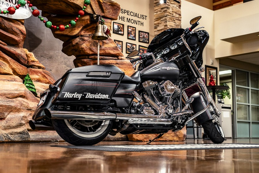 2014 Harley-Davidson Street Glide Special