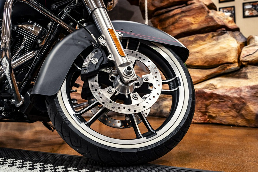 2014 Harley-Davidson Street Glide Special