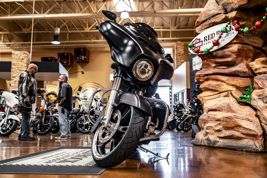 2014 Harley-Davidson Street Glide Special