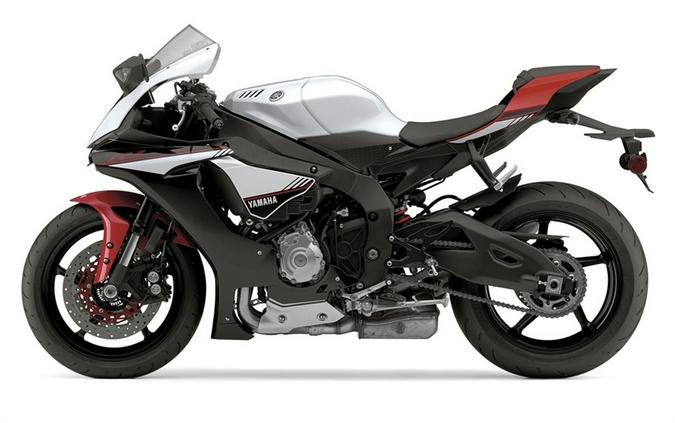 2016 Yamaha Motor Corp., USA YZF-R1S