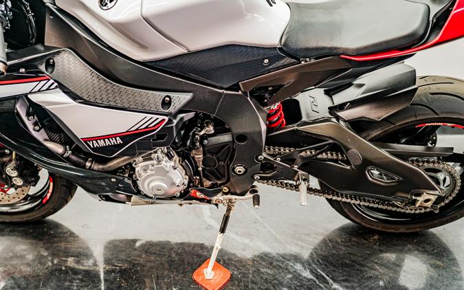 2016 Yamaha Motor Corp., USA YZF-R1S