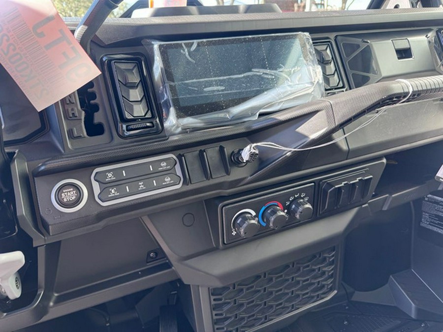 2026 Can-AM Defender MAX XT CAB HD11