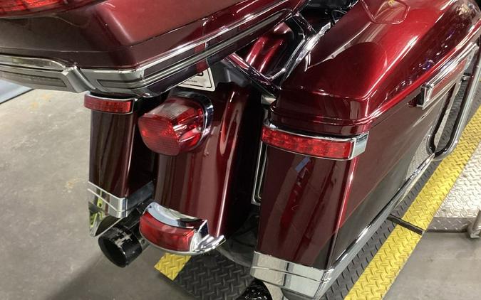 2014 Harley-Davidson® FLHTK - Electra Glide® Ultra Limited