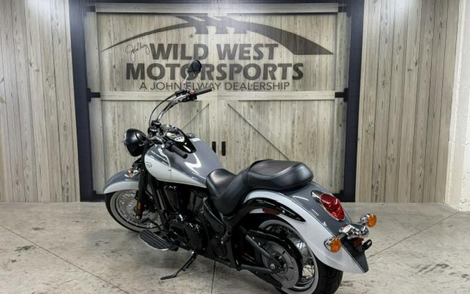 2024 Kawasaki Vulcan 900 Classic