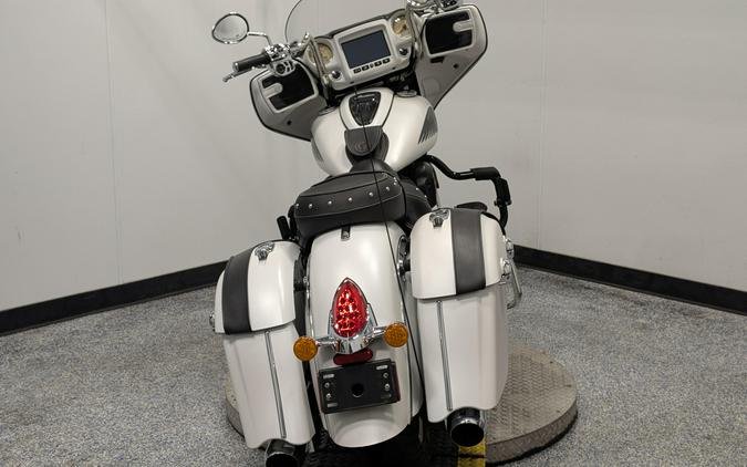 2017 Indian Motorcycle CHIEFTAIN, PEARL WHITE SMOKE, 49ST