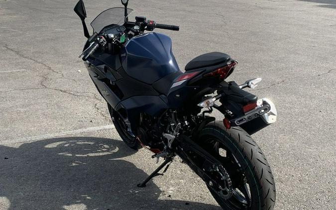 2026 Kawasaki Ninja 500 ABS Metallic Matte Twilight Blue